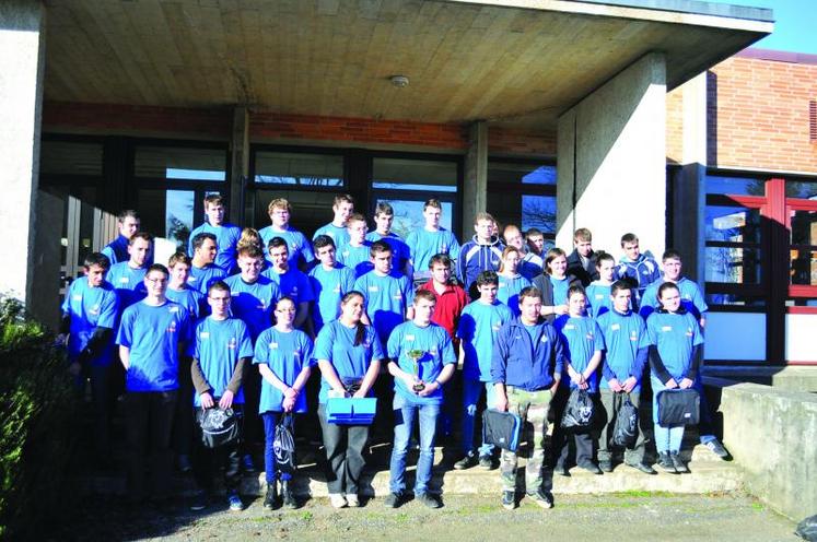 Les 38 participants des Ovinpiades Midi-Pyrénées 2014