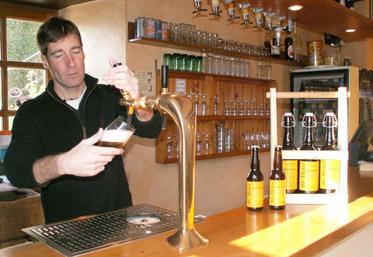 Frédéric Mas a installé sa brasserie dans une dépendance du château de Nages.